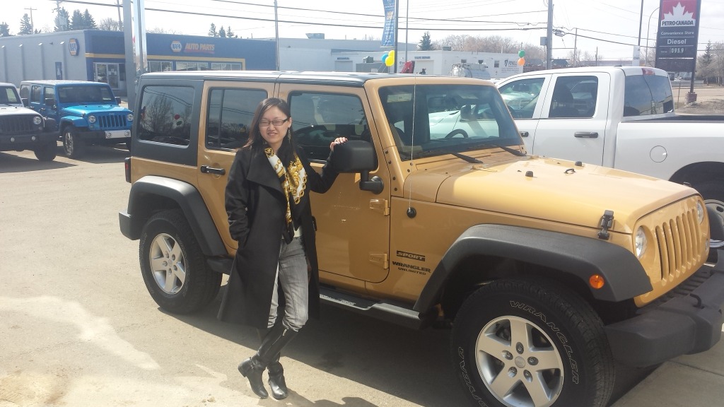 Sarah Wei, 2014 Jeep Wrangler Unlimited Sport (4R14212A)